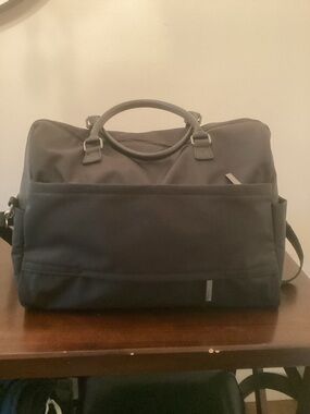 BTL NOW ON WEEKENDER TRAVEL DUFFEL